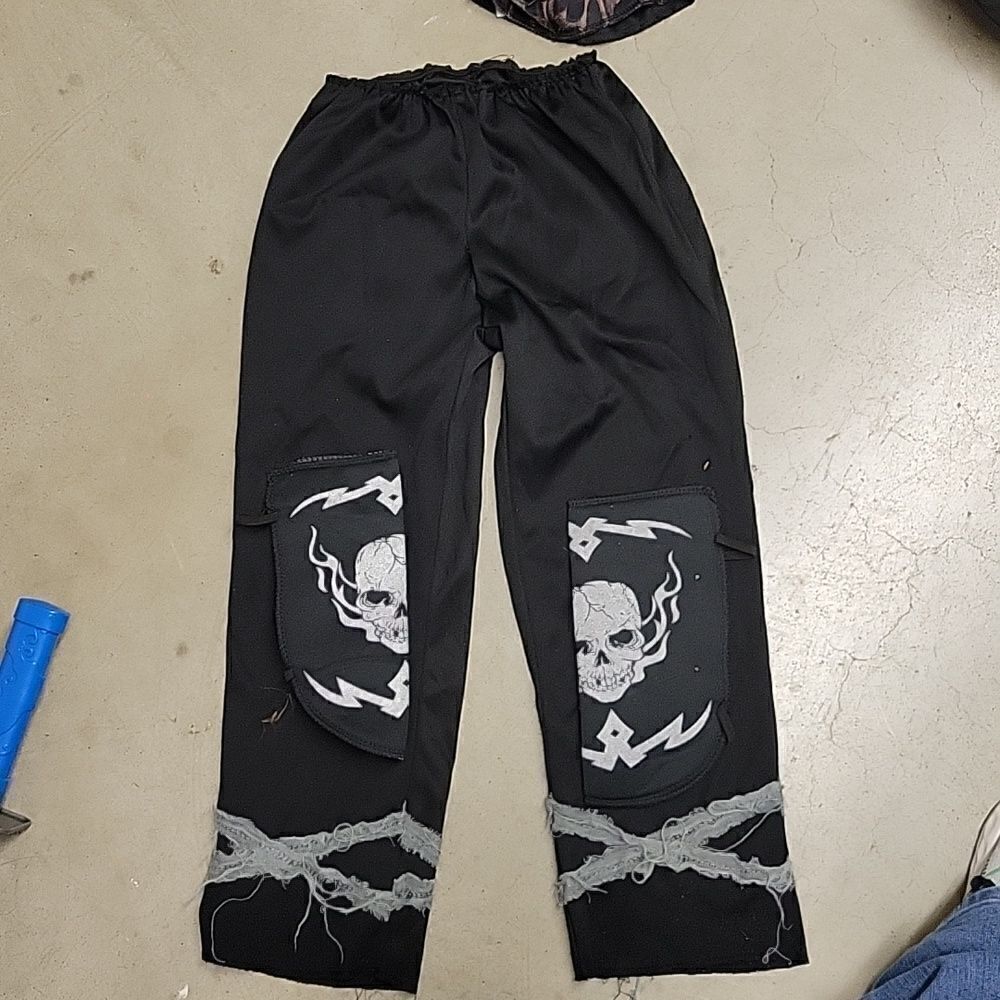 Skeleton Ninja- Kids size small 4-6 - Picture 7 of 9